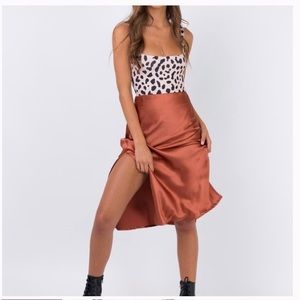 Cleo Lavoe Midi Skirt Rust